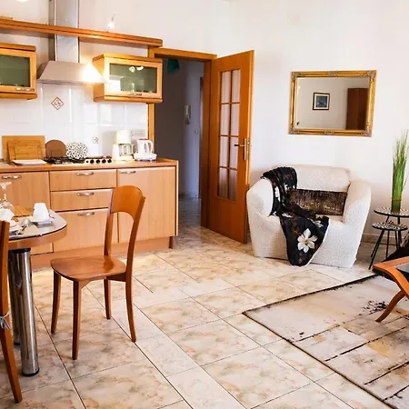 Mareonda - Sussurro 3* Ровинь
